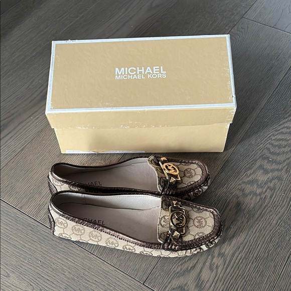 Michael Kors Brown Loafers for Women - Picture 6 of 9